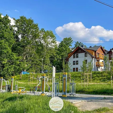 Апартаменты Sunrise Z Widokiem Шклярска-Поремба