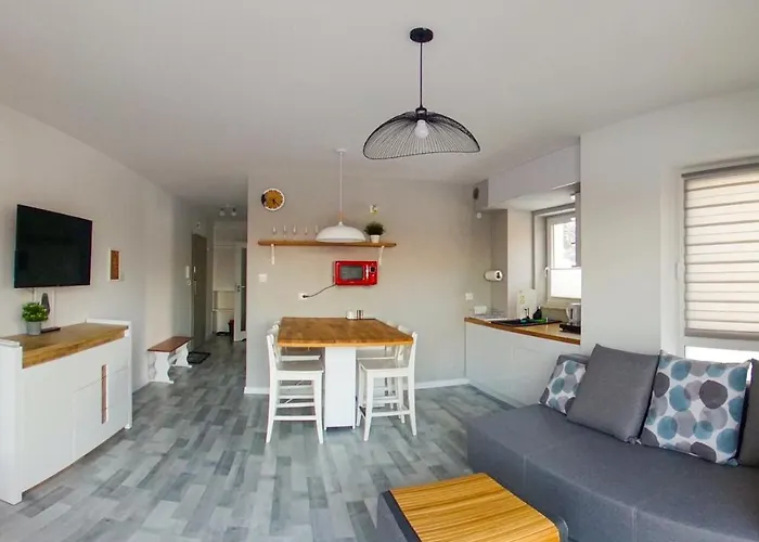 Sunrise Z Widokiem شقة شكلارسكا بوريبا